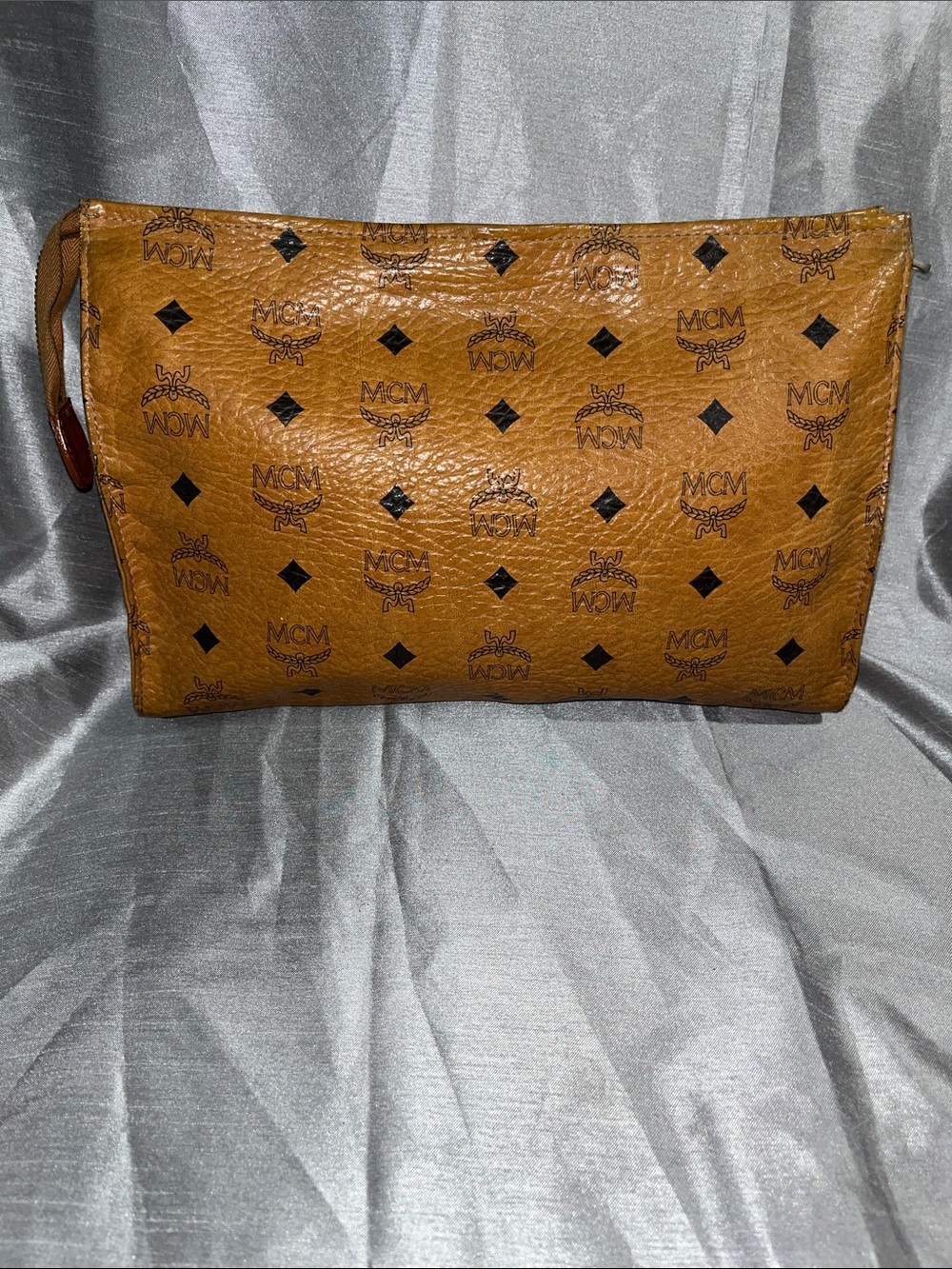 MCM Clutch - Picture 4 of 17